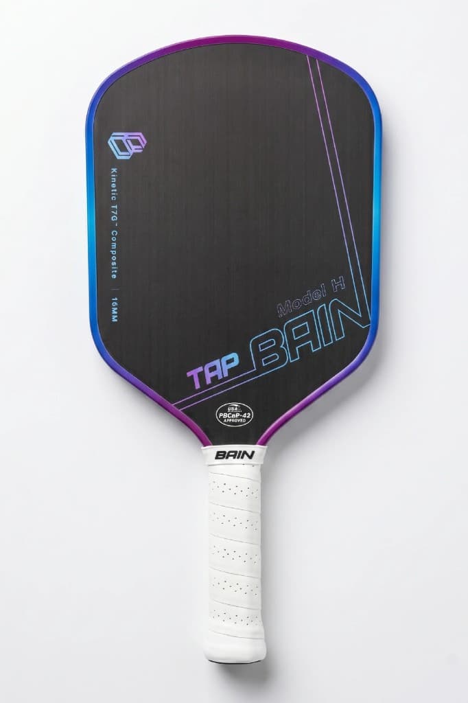 TAP paddle front face with TAP BAIN mark and blue-purple edge guard